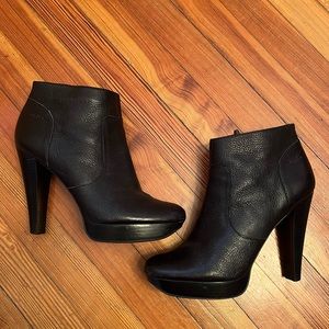Women’s Calvin Klein black ankle booties